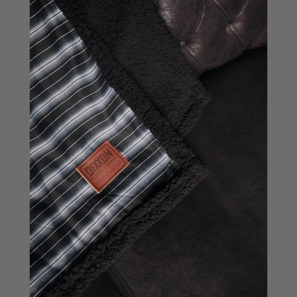 DIXXON Bedding Dixxon Flannel Black Cerape Flannel Sherpa Blanket